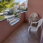 Appartement Viki *