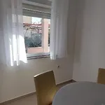 Viki Appartement *