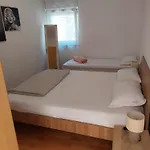 Viki Zadar